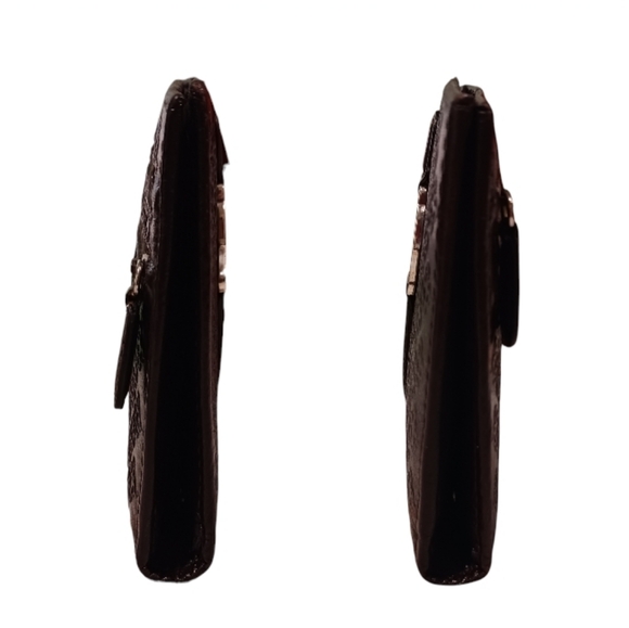 SOLD Brighton Toledo Folio Wallet - Picture 7 of 10